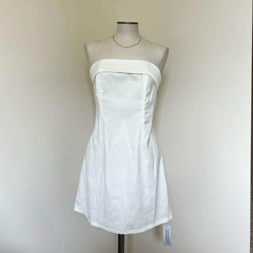 With Jean Classic White Strapless Dress